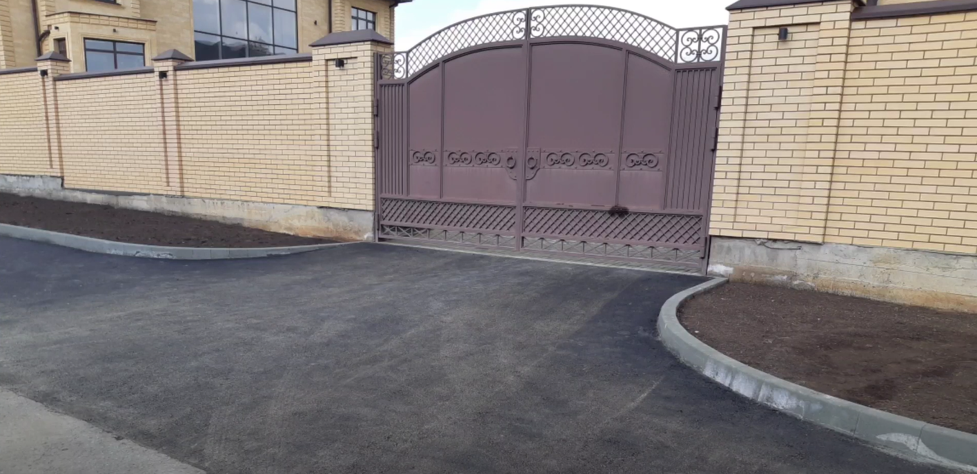 https://belogorsk.blago-s.ru/storage/app/uploads/public/646/325/9f3/6463259f3434e253867272.png