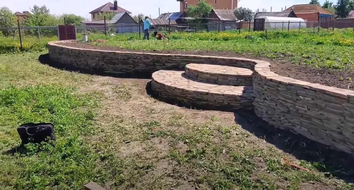 https://belogorsk.blago-s.ru/storage/app/uploads/public/646/324/b64/646324b647951515853013.png